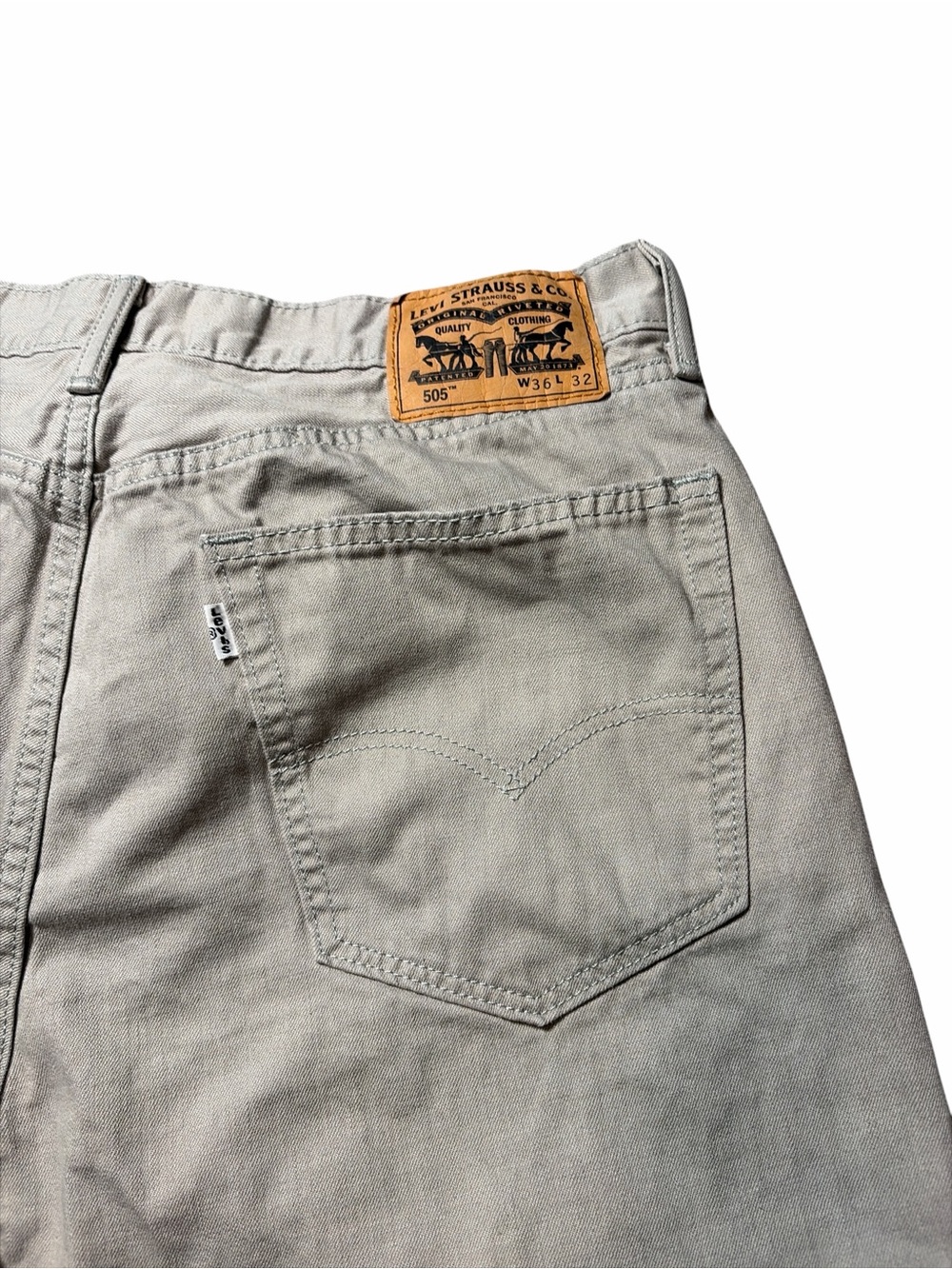 Levi's 505 Regular Fit Men’s Pants  100%   Sz 36x32 - Picture 7 of 12
